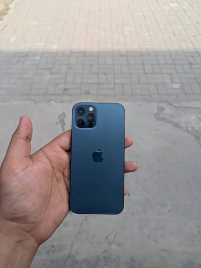 Iphone 12pro with box