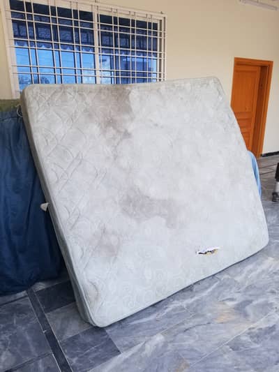 Diamond  king size double bed foam