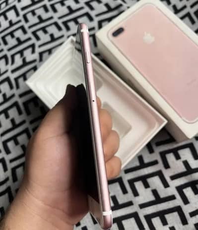 iphone 7 plus 128 GB my WhatsApp number 03 25 022 67 56