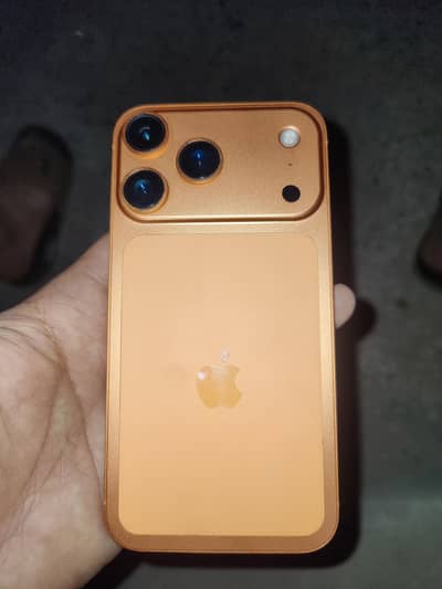 I phone xr convert 17 pro