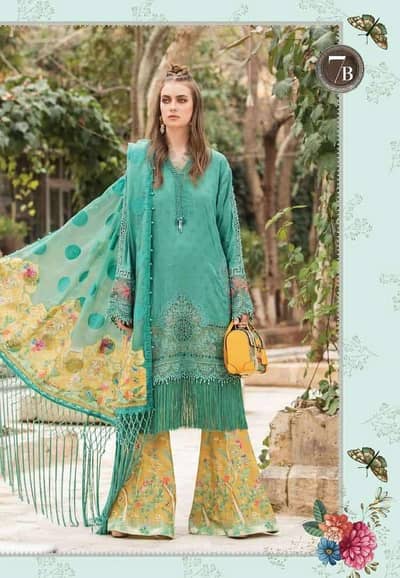 selling this original maria b dress size medium to larrge