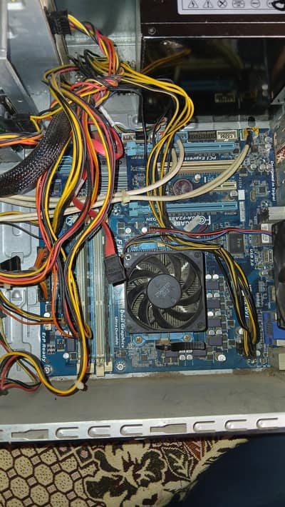 Copmuter parts +Cpu+ hard disk82gb