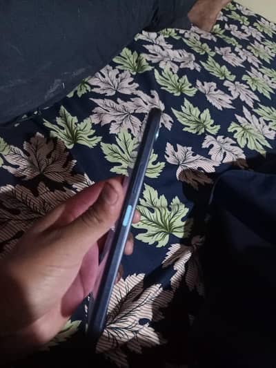 infinite note 11  with complete box