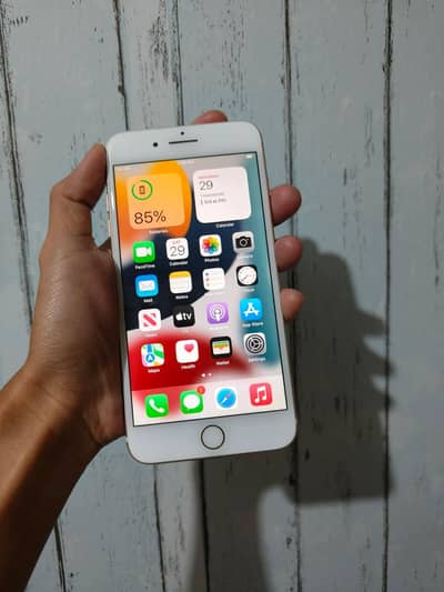 iphone 7 plus 128 GB my WhatsApp number 03 25 022 67 56