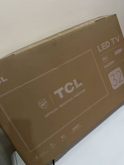 TCL LED 32 Inches