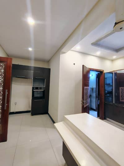 20 marla kanal upper portion with gas