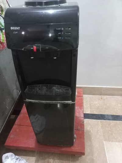 Orient Water Disoenser 2 taps
