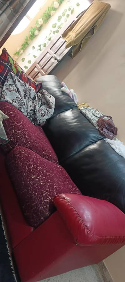 3 seatr best sofa vip condition