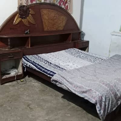 King Size Bed With Mattress