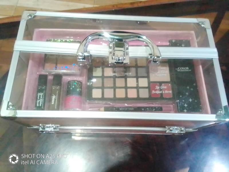 makeup box 1