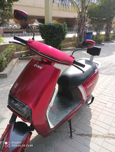Electric Scooty Available For Sale. . .