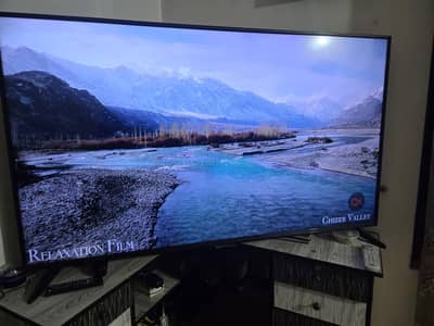 65" Smart LED TV