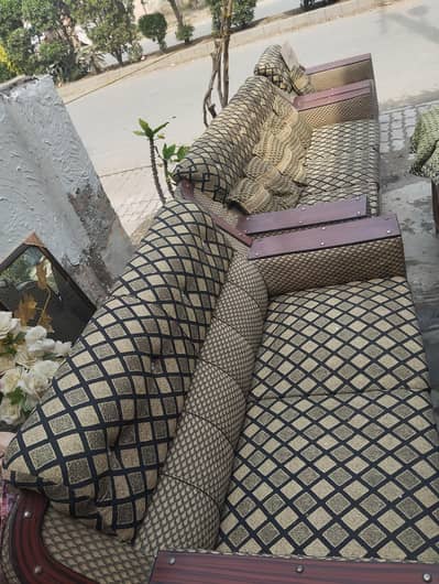 6 Seater Sofa in Just 23,000