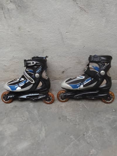 Skating shose  10/08 condition  No exchange offer  Urgent Sell