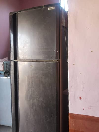 orient full size Frige in working