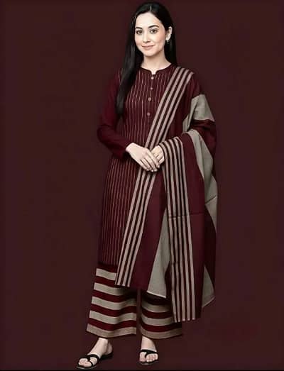 3 Pcs Women's Unstitched Printed Suit (Maroon)