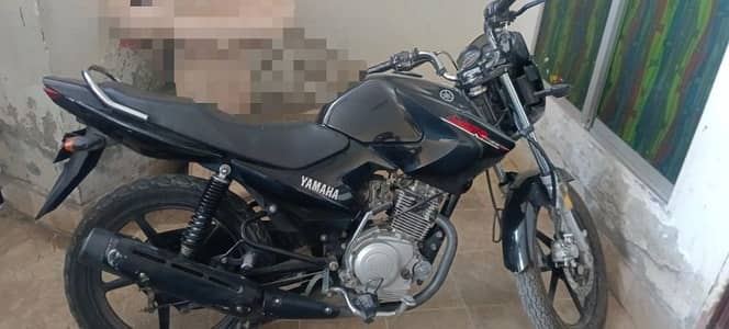 YAMAHA YBR-125