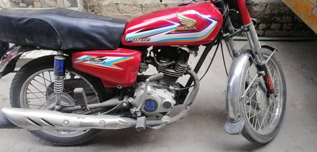 Honda 125 model 2016 urgent sale