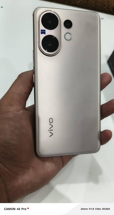 Vivo V60 12/512 GB Memory PTA Approved