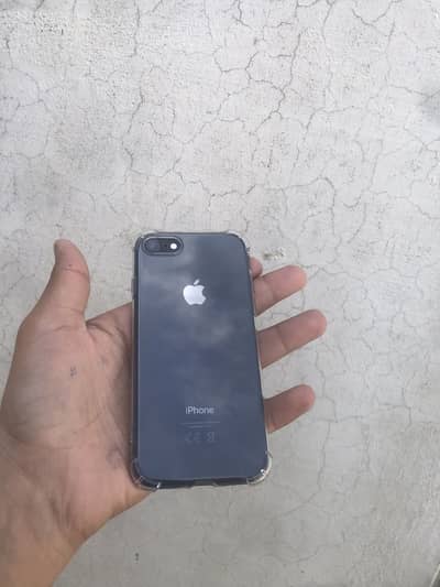 iphone 8 (urjent sale)