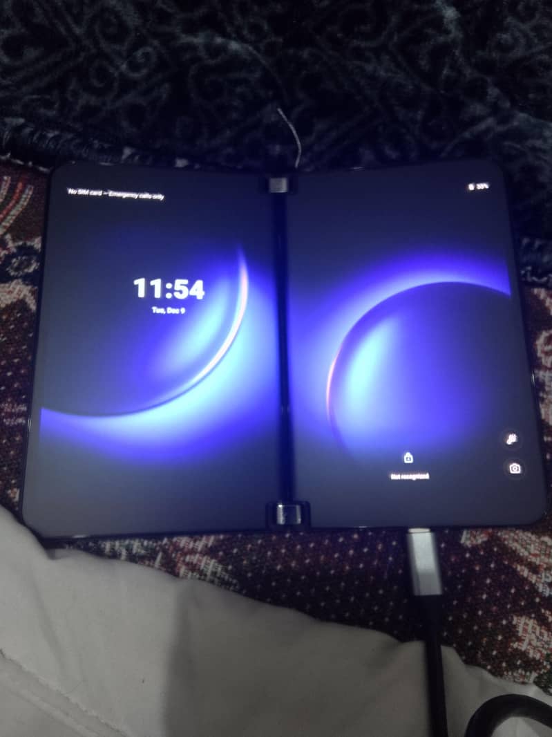 Microsoft  surface duo2 6