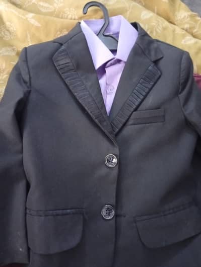 three piece suit hai