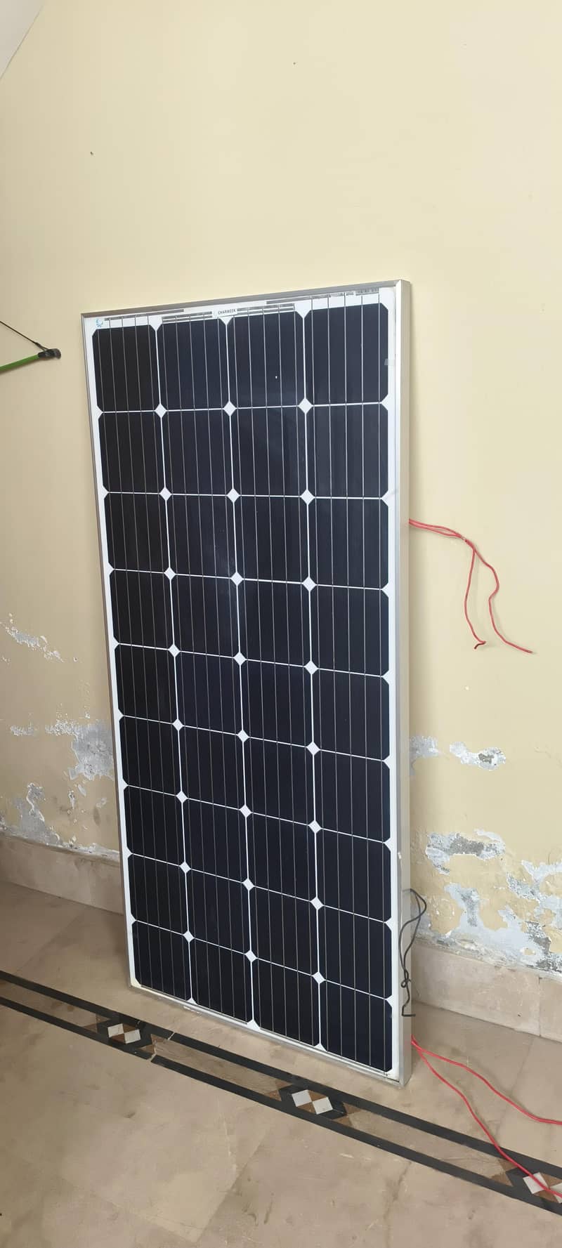سولر پلیٹ فروخت کرنی ہے کوئ مسئلہ نہیں ہے صاف ہے 0