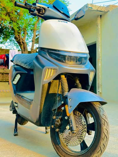 electric scooti urgent sale