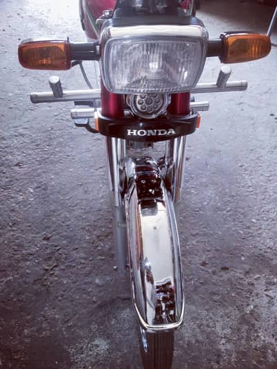 Honda 70cc 16 model