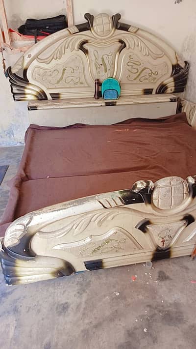 Bed for sale with reasonable price