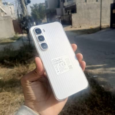 INFINIX HOT 60 PRO