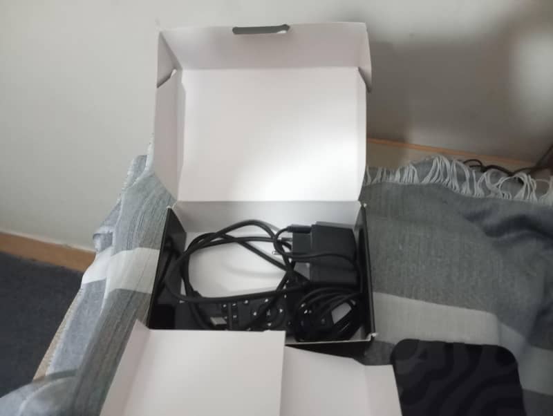 Max TV android box 0