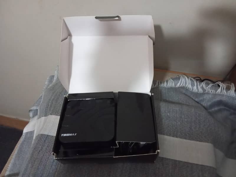 Max TV android box 1