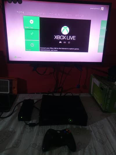 xbox36o slim-250gb jail break  (37 games) 19500/- jail brake