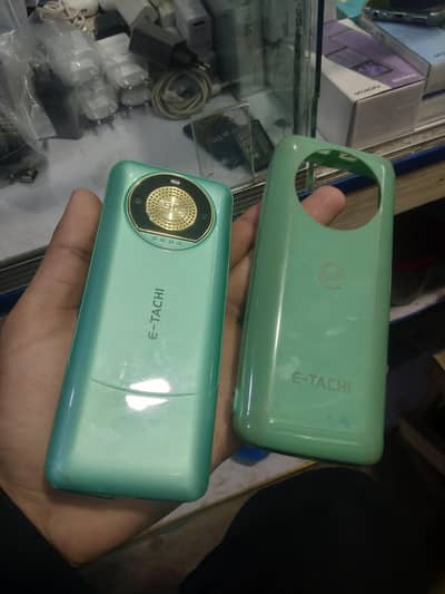 E tachi 4G used phone