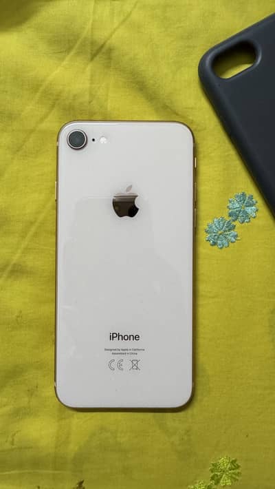 Iphone 8 PTA Approved 64g