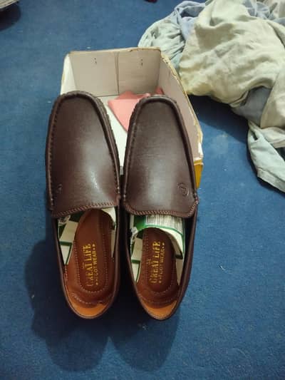 never used shoes  size 43