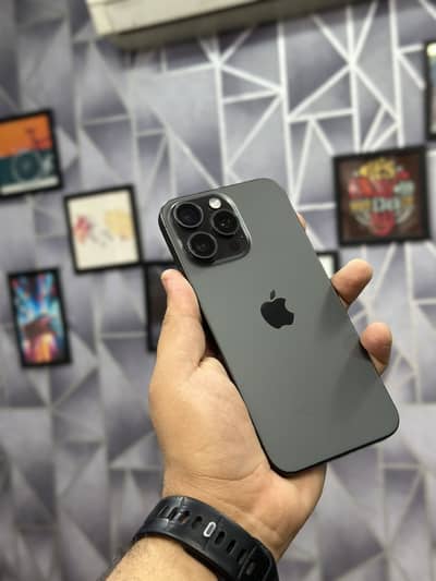 iPhone 15Promax 256GB Non-pta sim locked mint condition