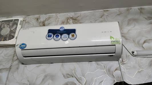 PEL Heat and cool AC 1 ton