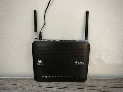 Huawei EchoLife HG8245 EPON Fiber Router
