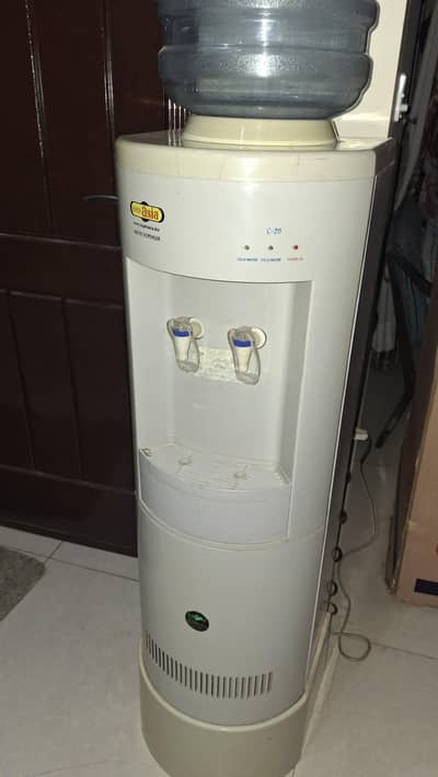 Water dispenser for sale