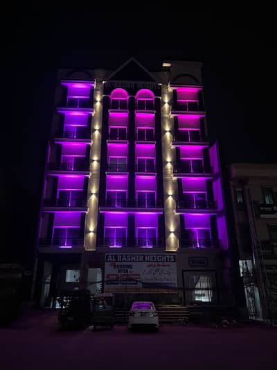 Office and commercial hall