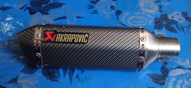 akrapovic exhaust with bend pipe