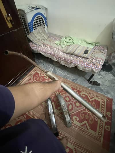 Strait pipe slightly used for cd70