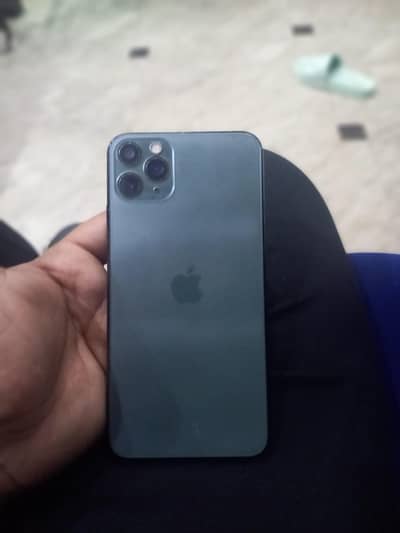 11 pro max factory unlock sim time available