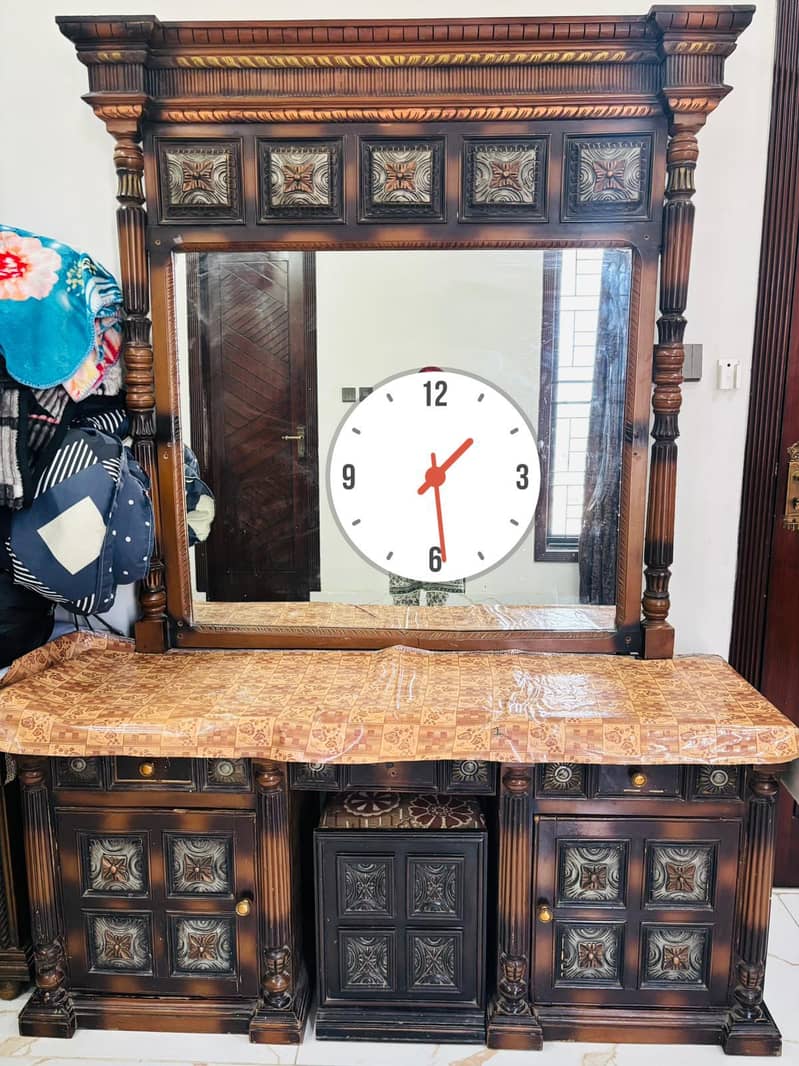 solid wooden dressing table with mirror 0