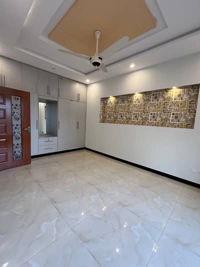 Like A Brand New 10 Marla Double Storey 5 Bedroom House For Rent Bahria Town Rawalpindi Phase 8