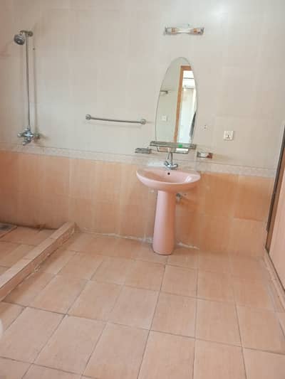 Like A Good Condition Corner Safari Home 8 Marla Double Storey Available For Rent In Bahria Town Rawalpindi Phase 8