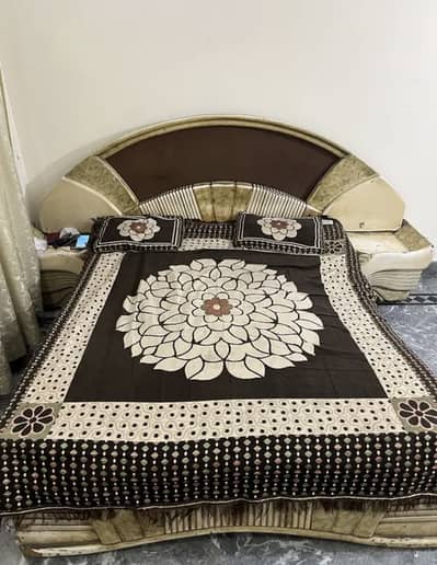 King Size Deco Bed For Urgent Sale