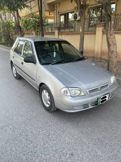 Suzuki cultus 2006 lahore reg